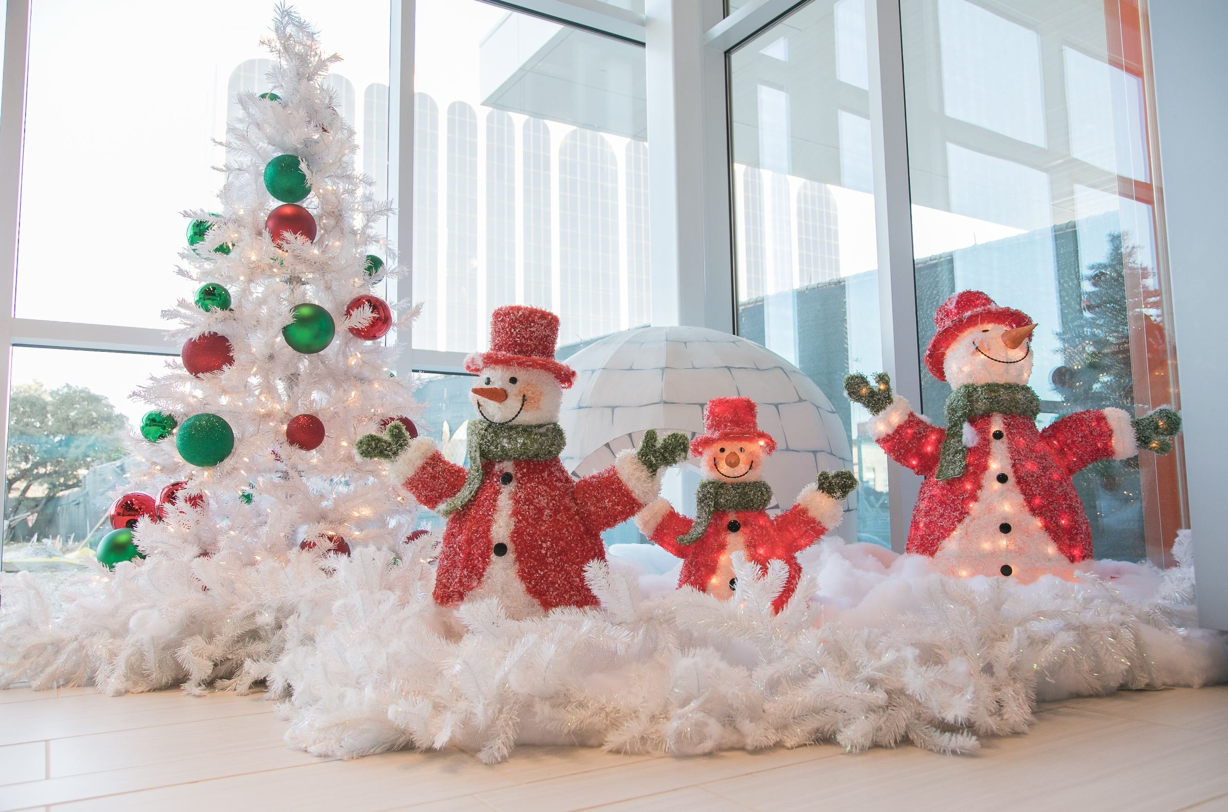 White Christmas decorations with snowman 